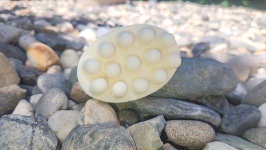White Pepper & Lavender Goat Milk Massage Soap Bar